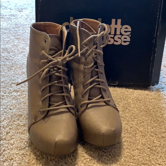 Booties - Picture 4 of 4